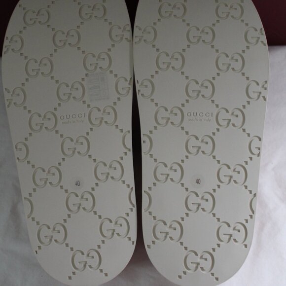 NWB Gucci GG Supreme Padded Platform Crisscross Sandals Slides 40 816798 - Picture 6 of 6
